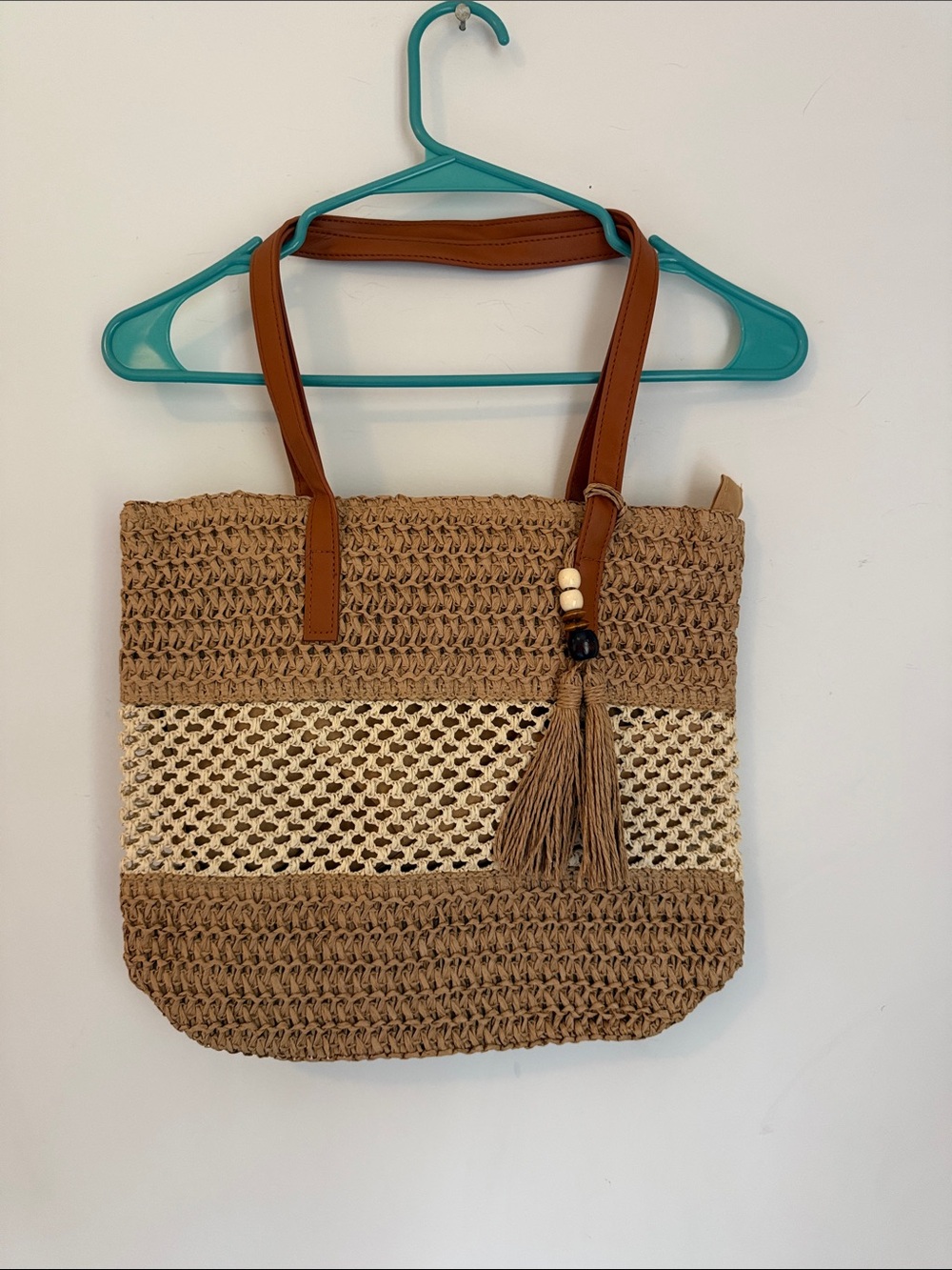 New cute zipped tote bag